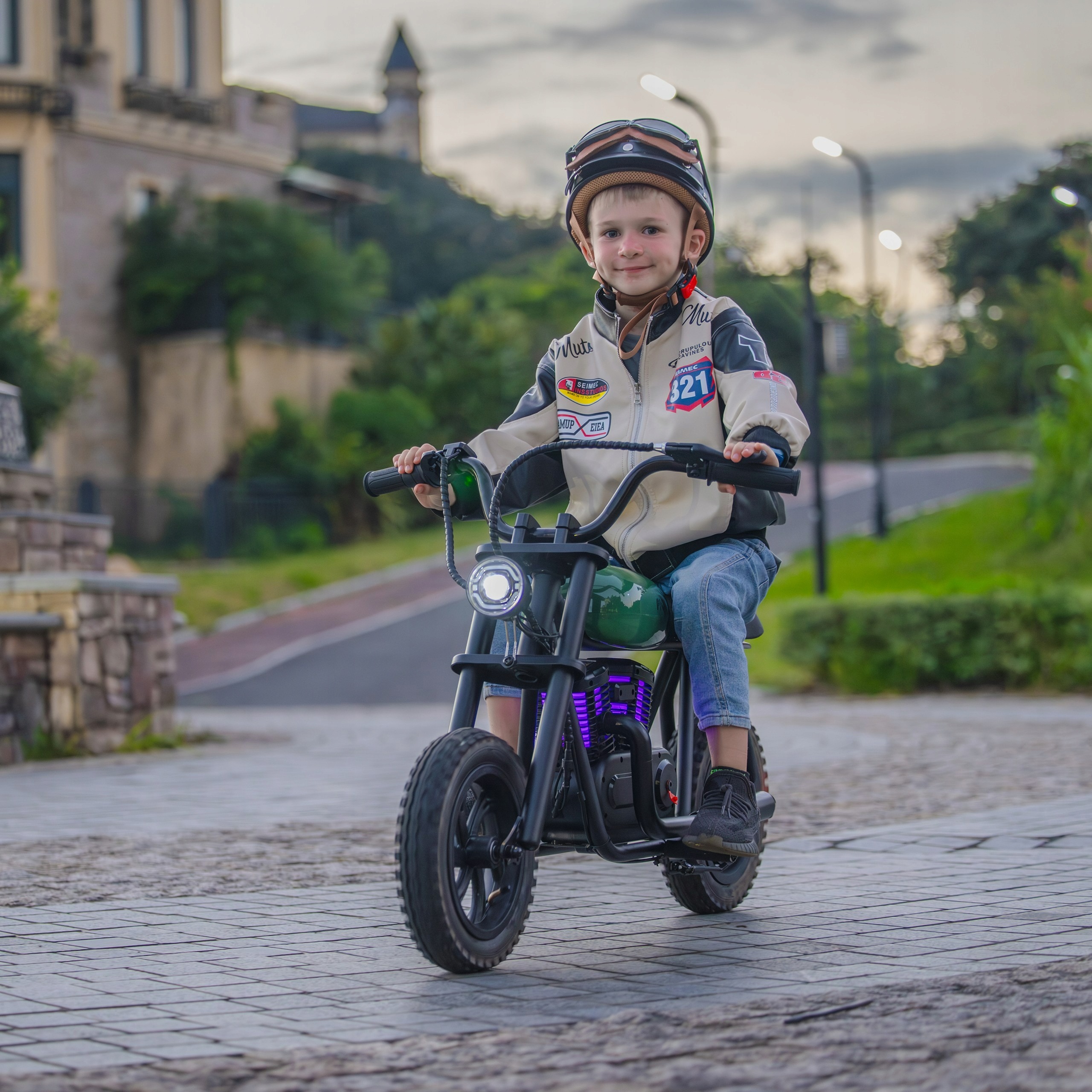 elektrisches Motorrad mit Licht